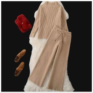 💜 The Keair Cashmere Knit Sweater Pant Set